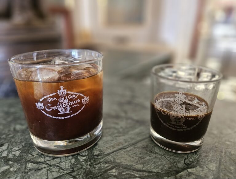 caffè freddo napoletano contro caffè freddo americano