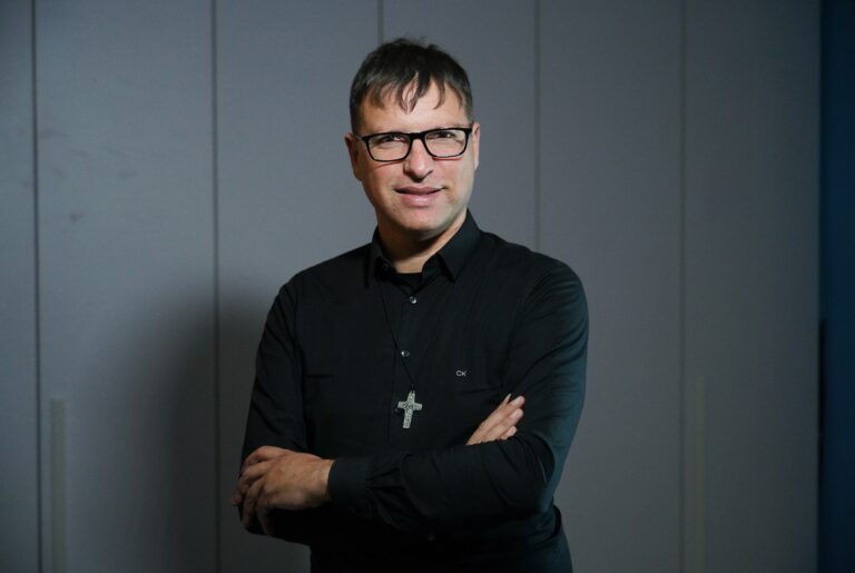 Intervista a Don Luigi Merola