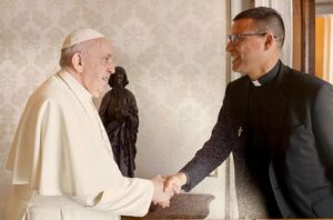 Don Luigi Merola ricevuto da Papa Francesco