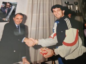 Ferlaino con un giovanissimo Ciro Ferrara